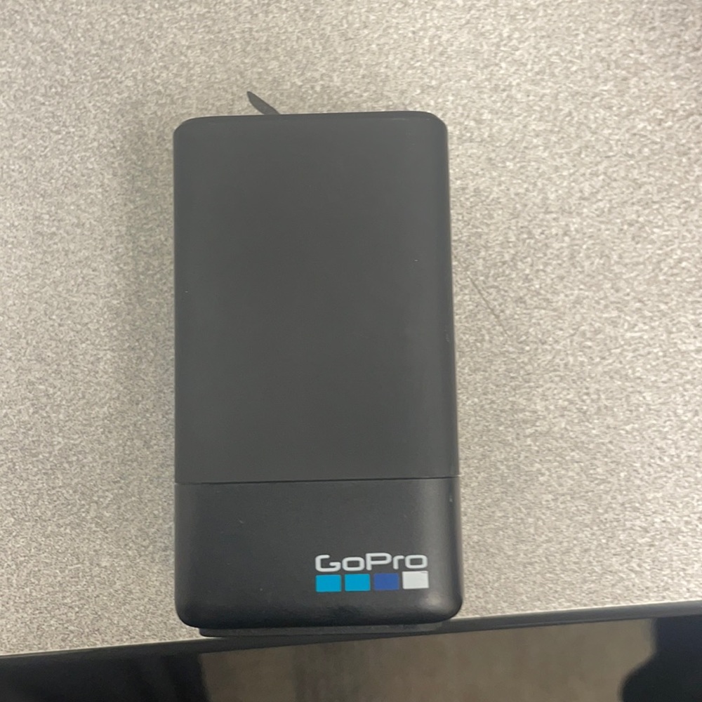 GoPro Battery Charger (With One Battery pack)